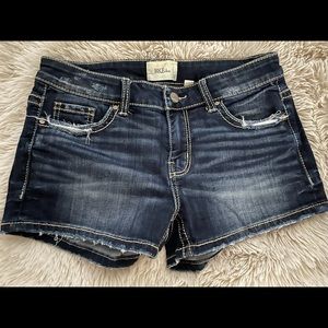 BKE denim shorts size 27